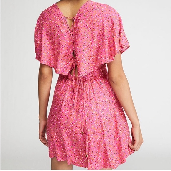 FREE PEOPLE Florence Ditzy Floral Flutter Sleeve Smocked Pink Mini Dress S - Picture 13 of 16